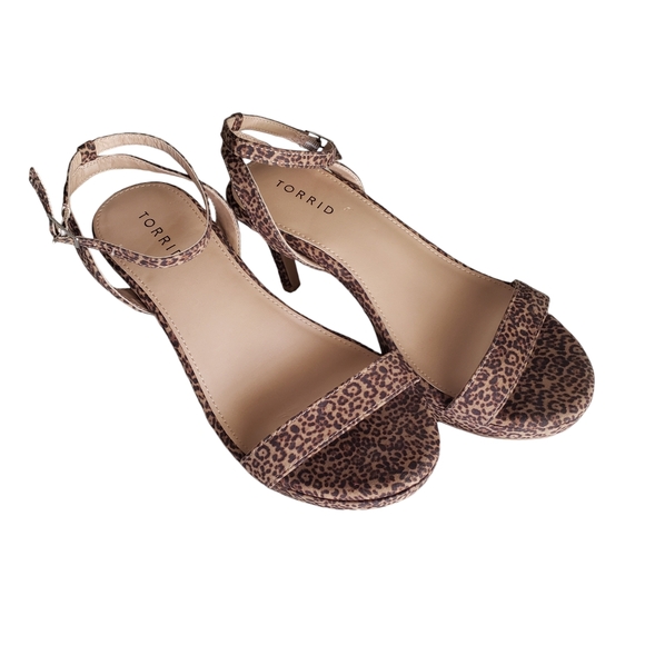 WMNS Torrid Platform Leopard print heels size 9WW - Picture 3 of 7